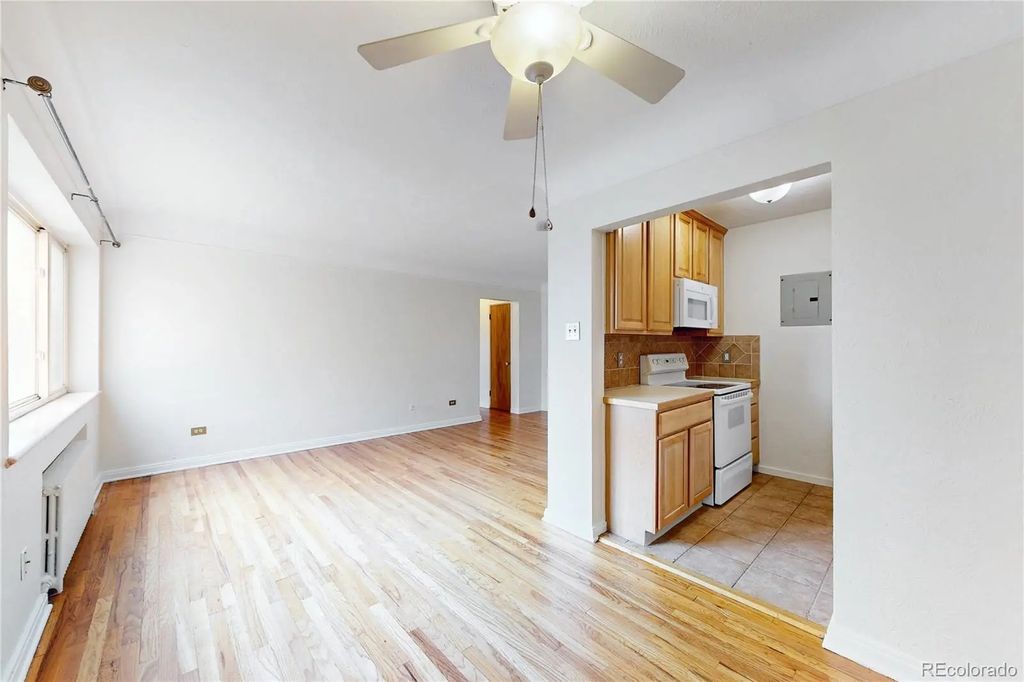 733 E 2nd Avenue 304, Denver