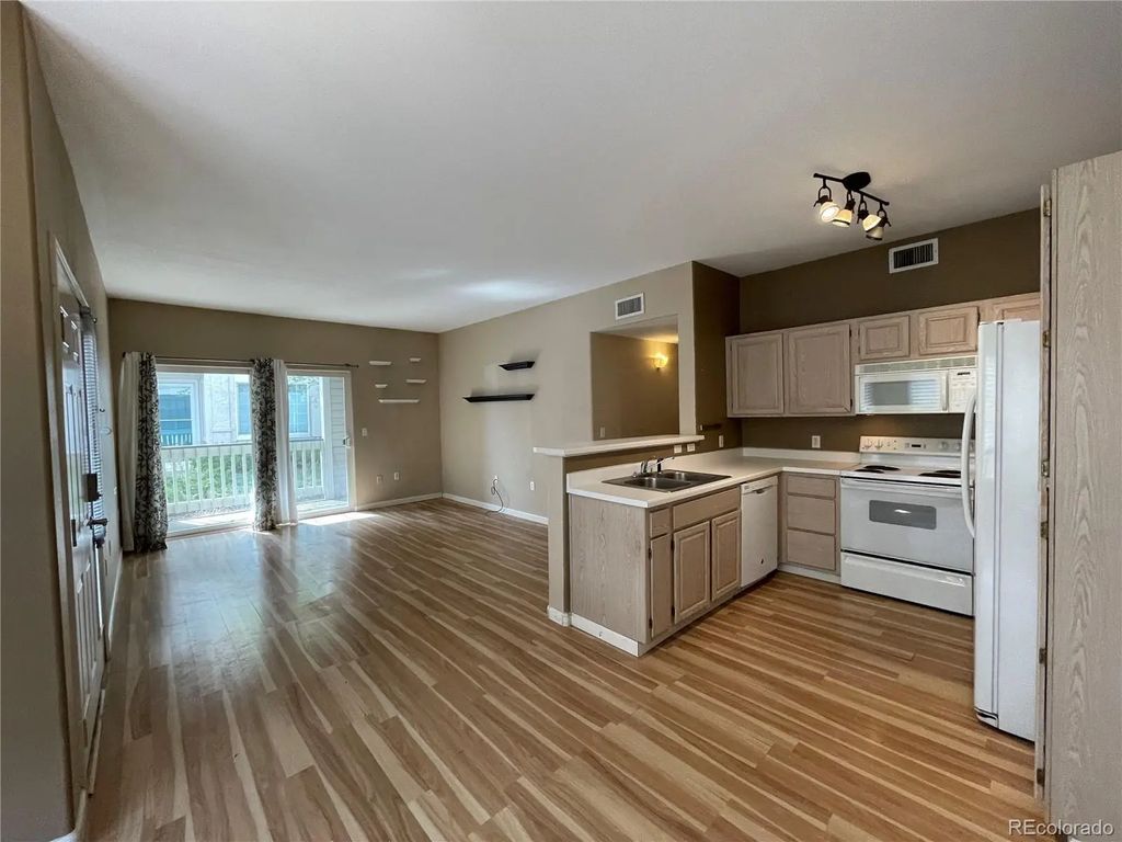 1146 Opal Street 101, Broomfield