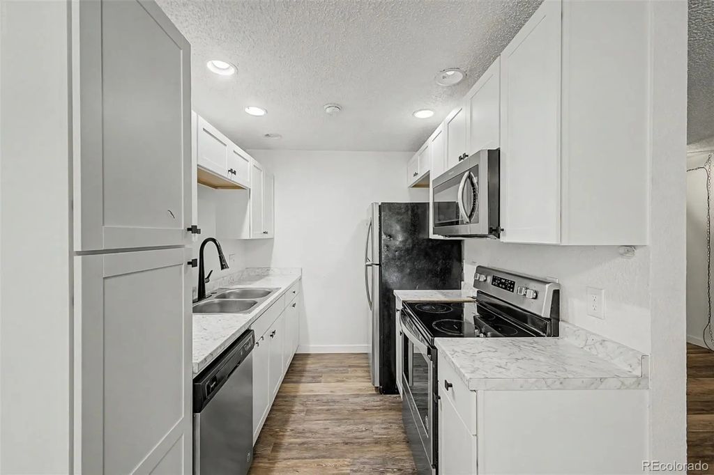 10712 E Exposition Avenue 308, Aurora