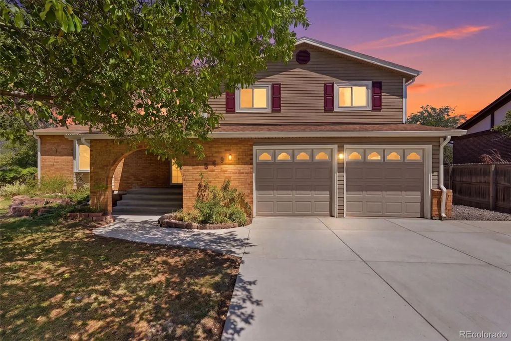 8496 Quay Drive, Arvada