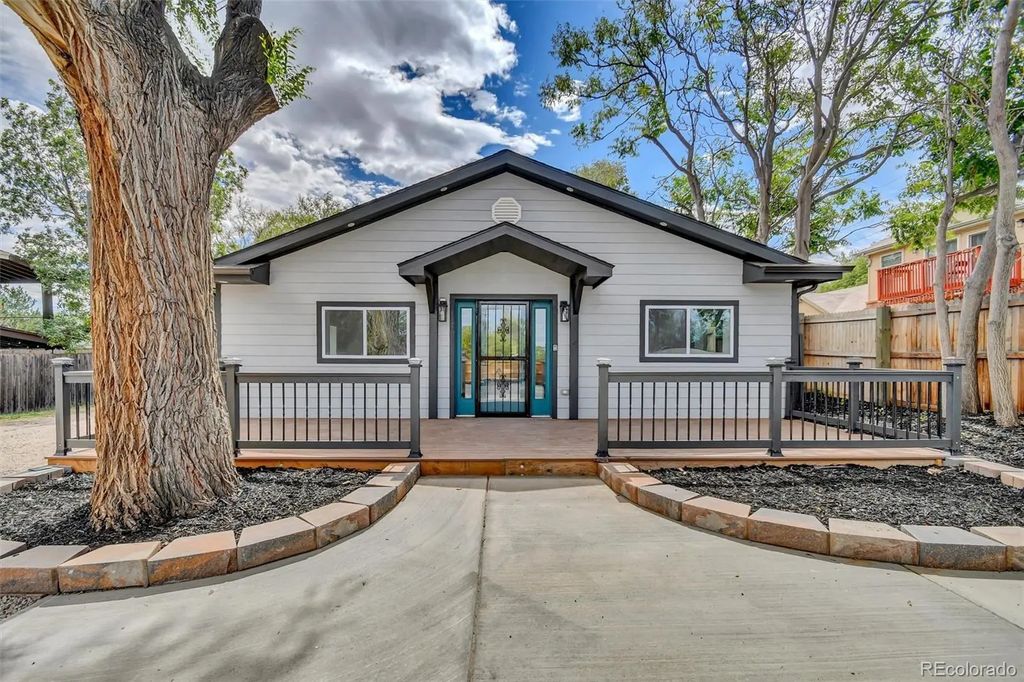 2860 W Dartmouth Avenue, Denver