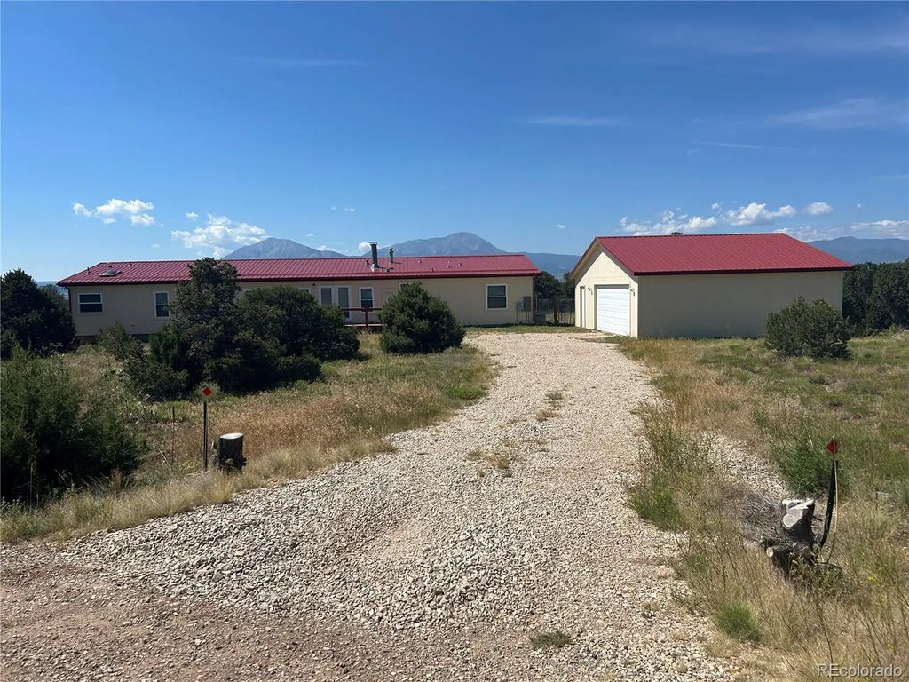 536 Seneca Circle, Walsenburg