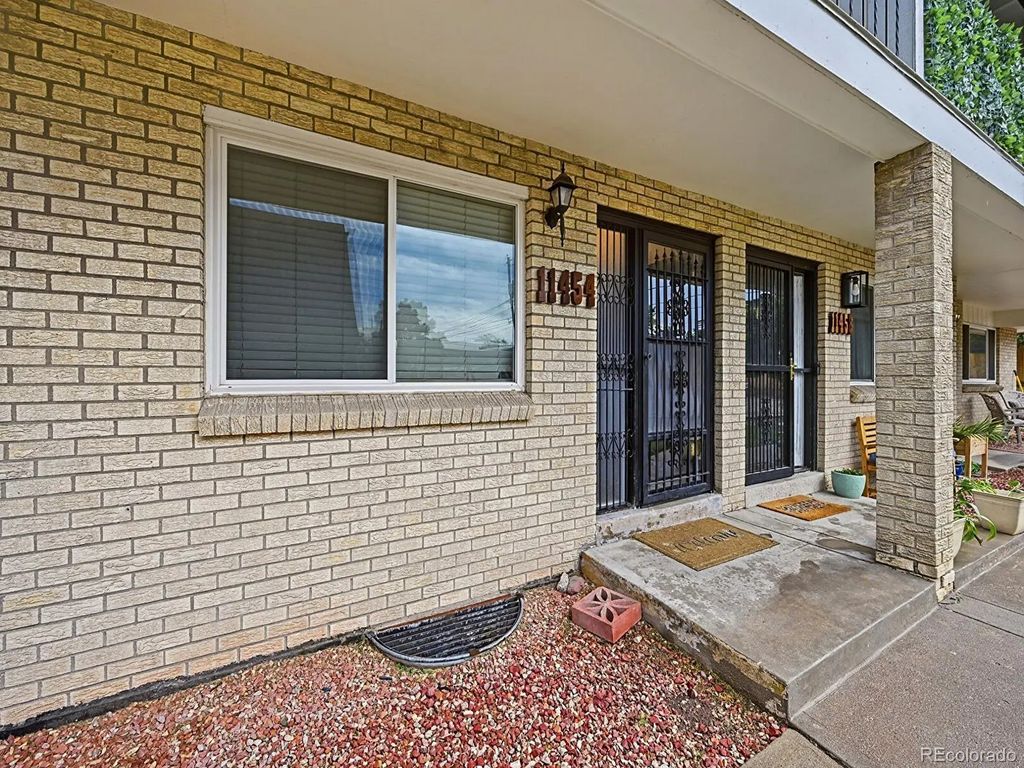11454 W 17th Place, Lakewood