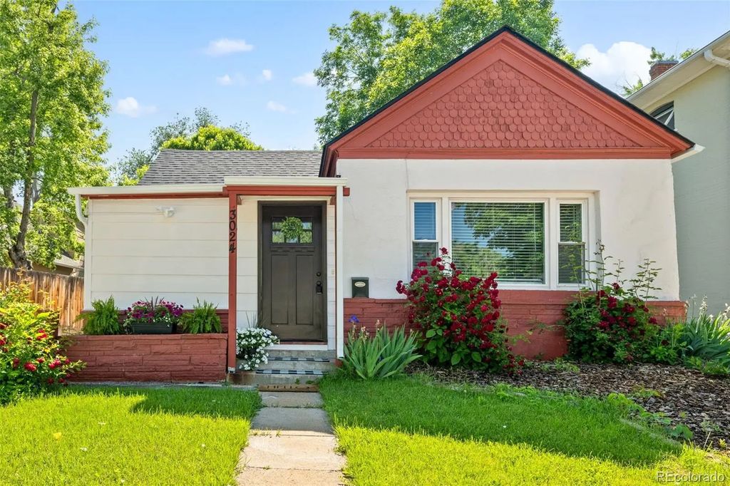 3024 S Sherman Street, Englewood