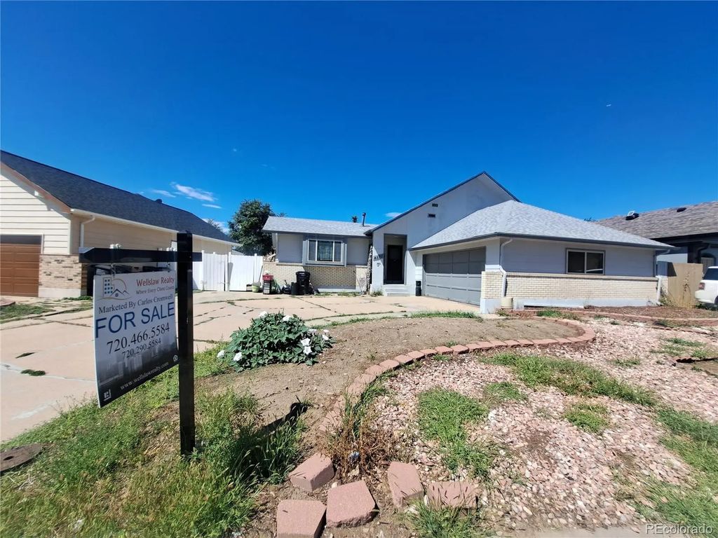4571 Abilene Street, Denver