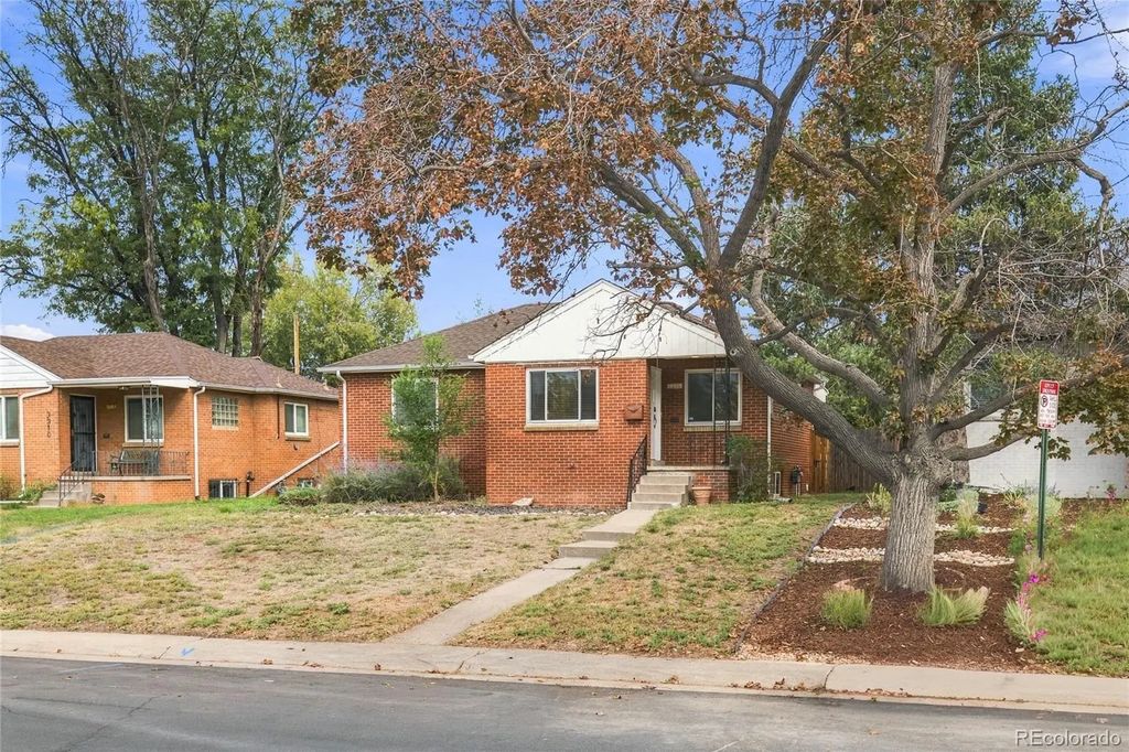 3300 Bellaire Street, Denver