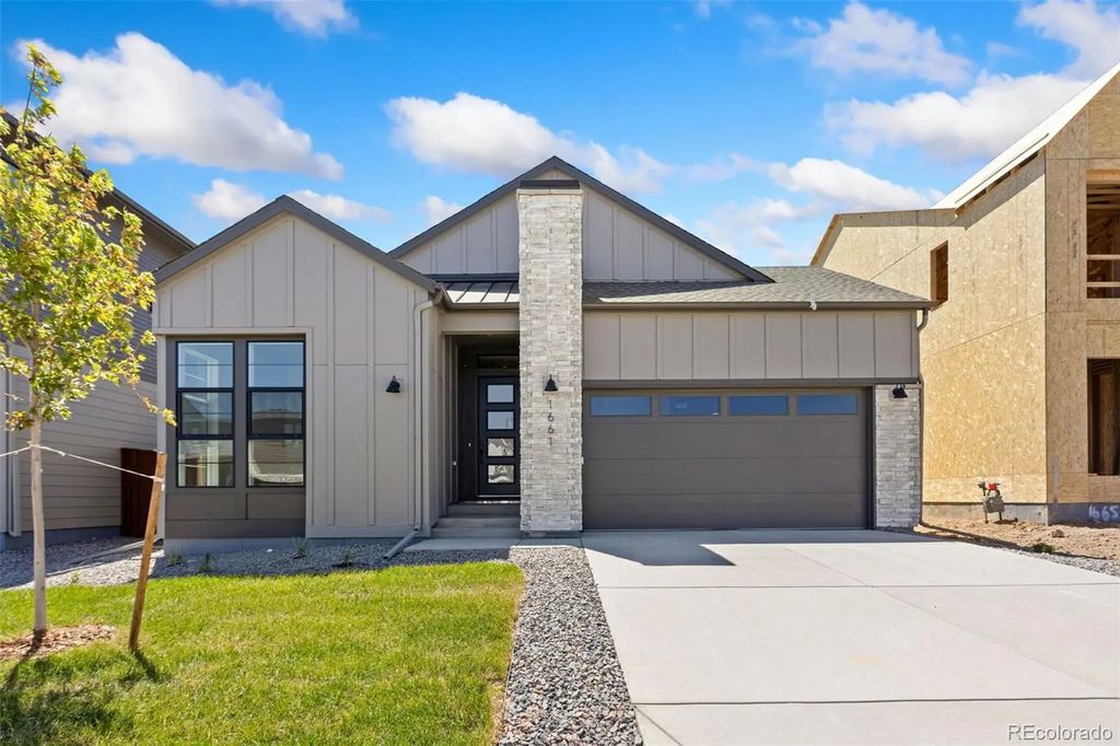 1661 Winter Glow Drive, Windsor