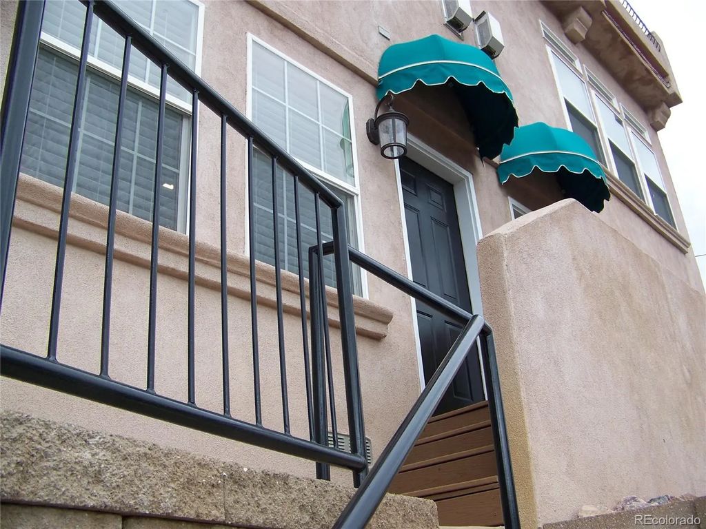 2605 W Pikes Peak 15, Colorado Springs