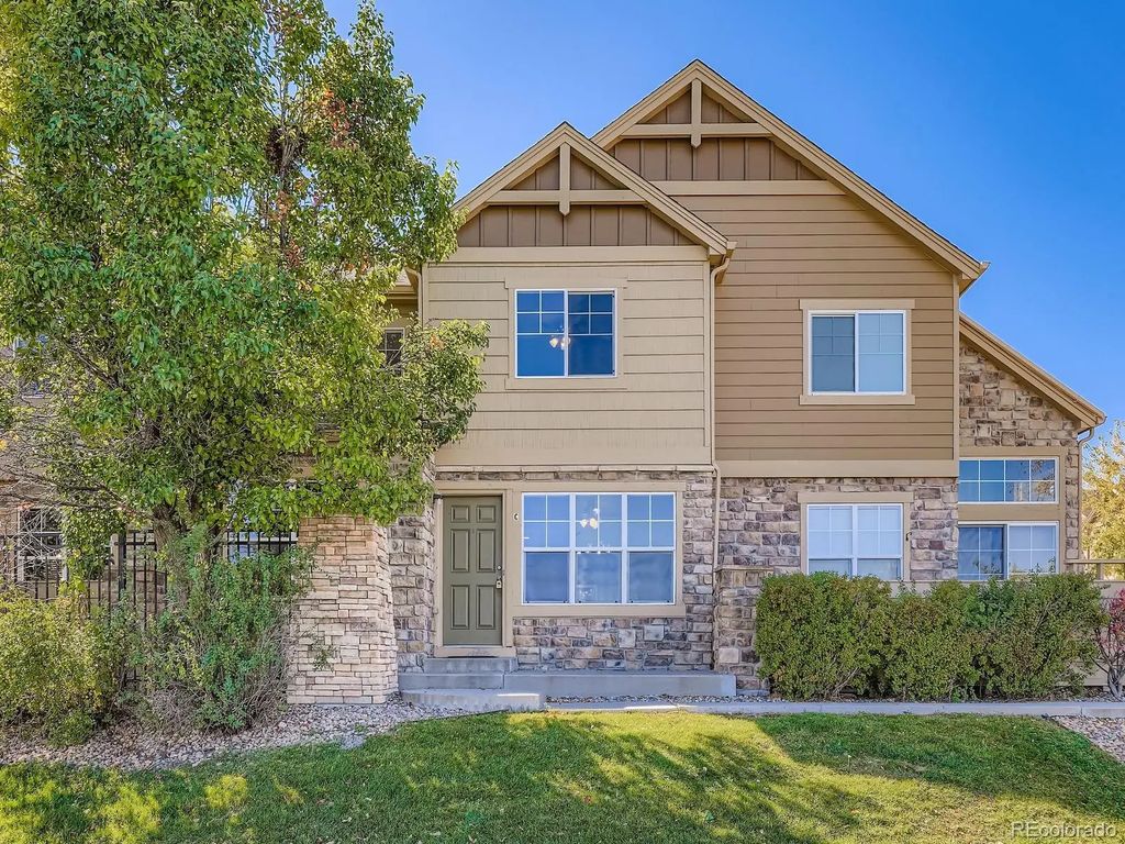 5722 S Addison Way C, Aurora