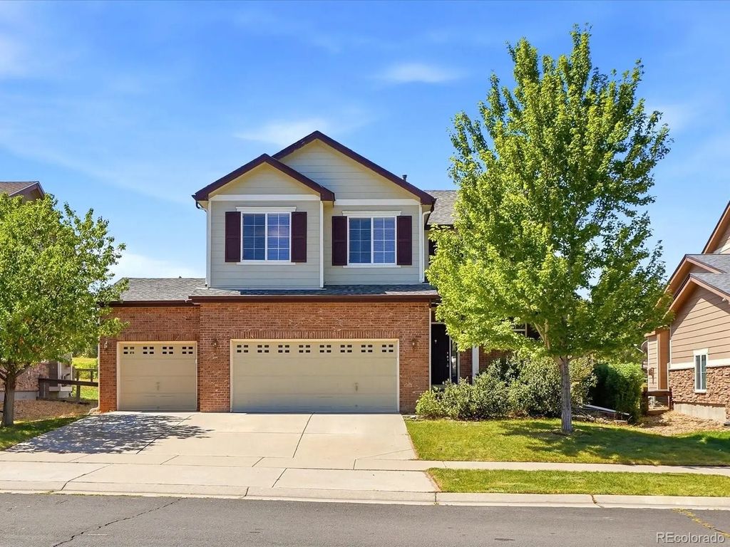 7181 S Oak Hill Circle, Aurora