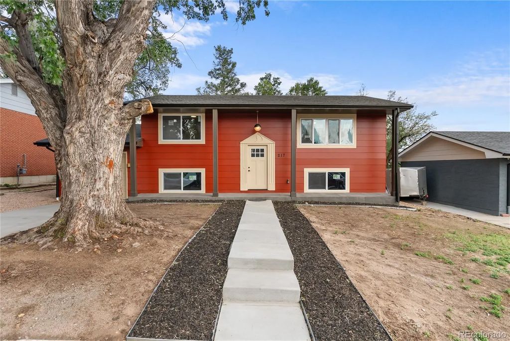217 Fairmont Street, Colorado Springs