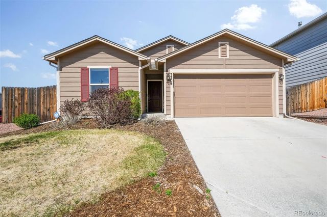 7704 Cruzer Heights, Peyton