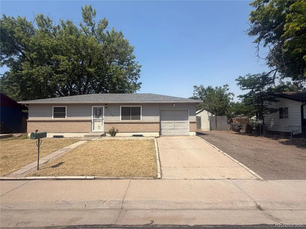 5559 Potomac Way, Denver