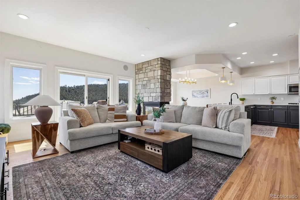 561 Ridgeside Drive, Golden