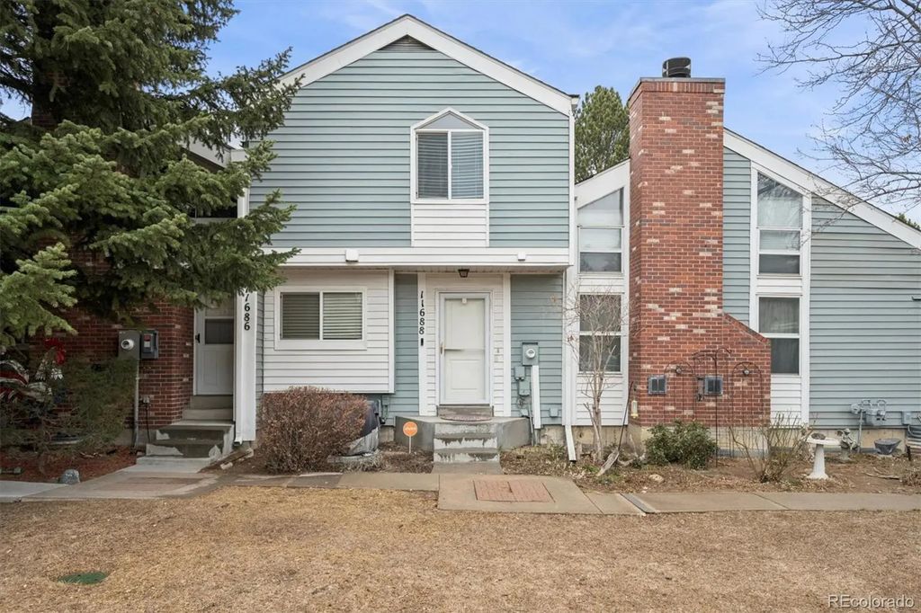 11688 E Cedar Avenue, Aurora