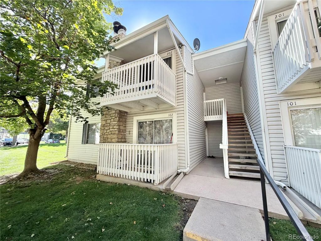 14414 E Colorado Drive 202, Aurora