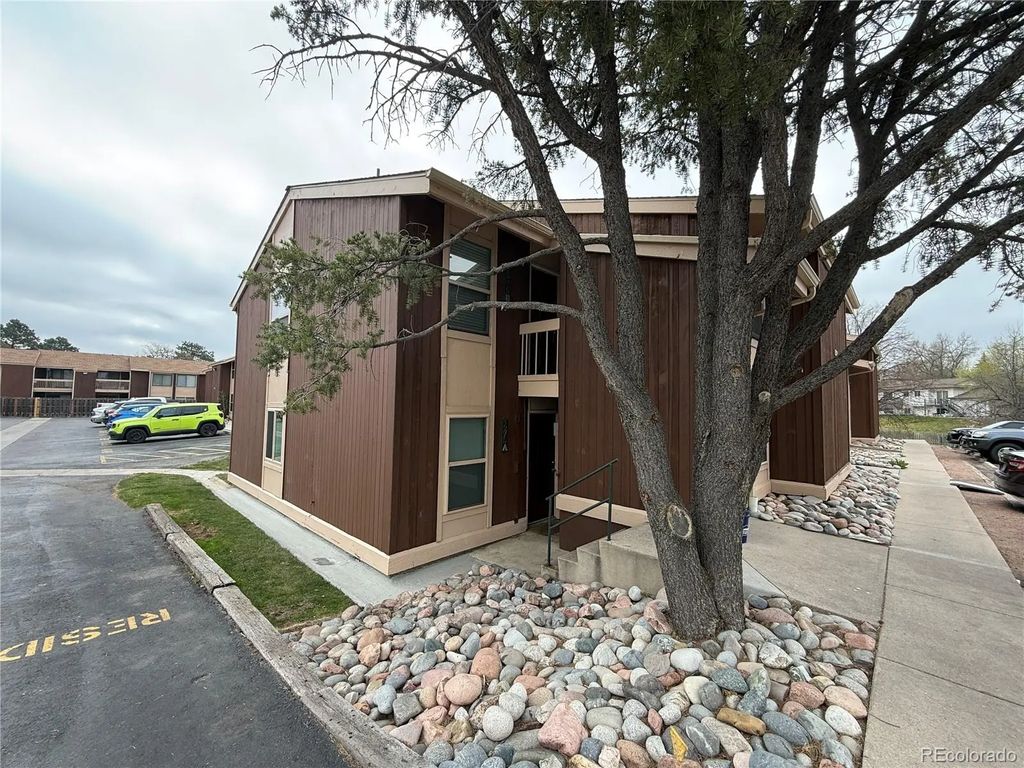 4275 N Carefree Circle A, Colorado Springs