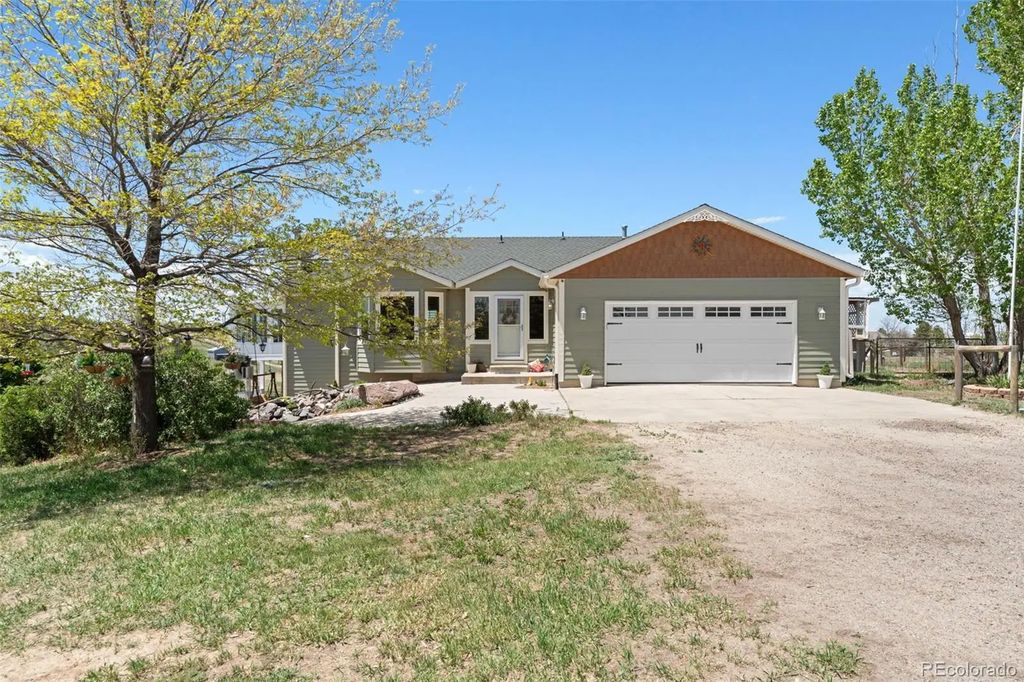8191 Sun Country Drive, Elizabeth