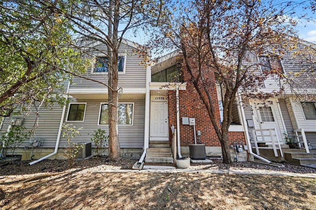 11576 E Bayaud Drive, Aurora