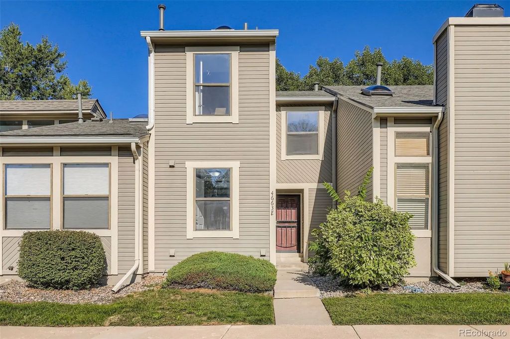 4663 S Fraser Court E, Aurora