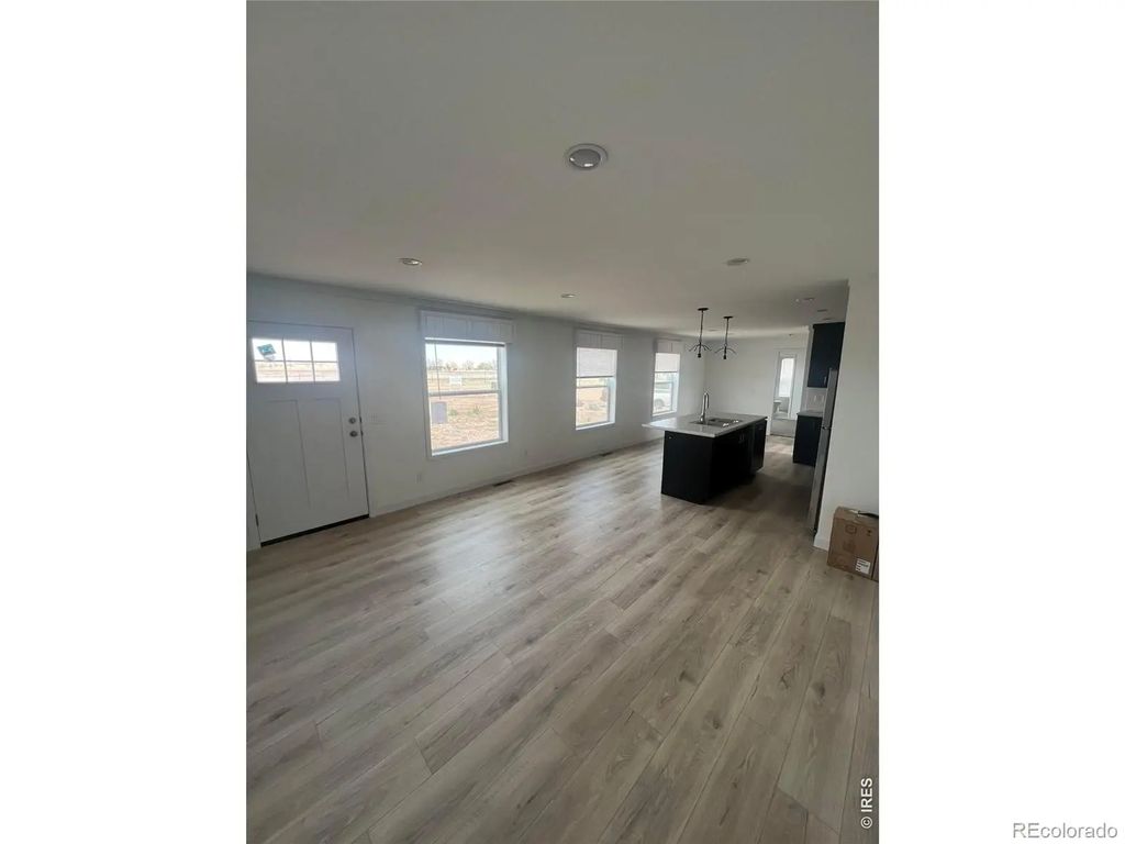 227 N Lincoln Avenue, Nunn