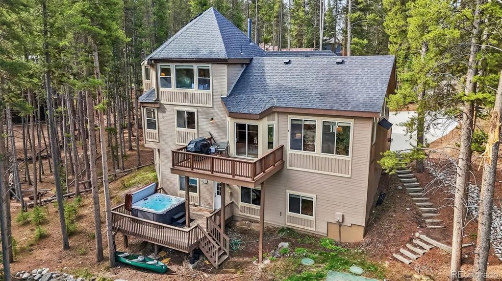 56 Burntwood Lane, Breckenridge