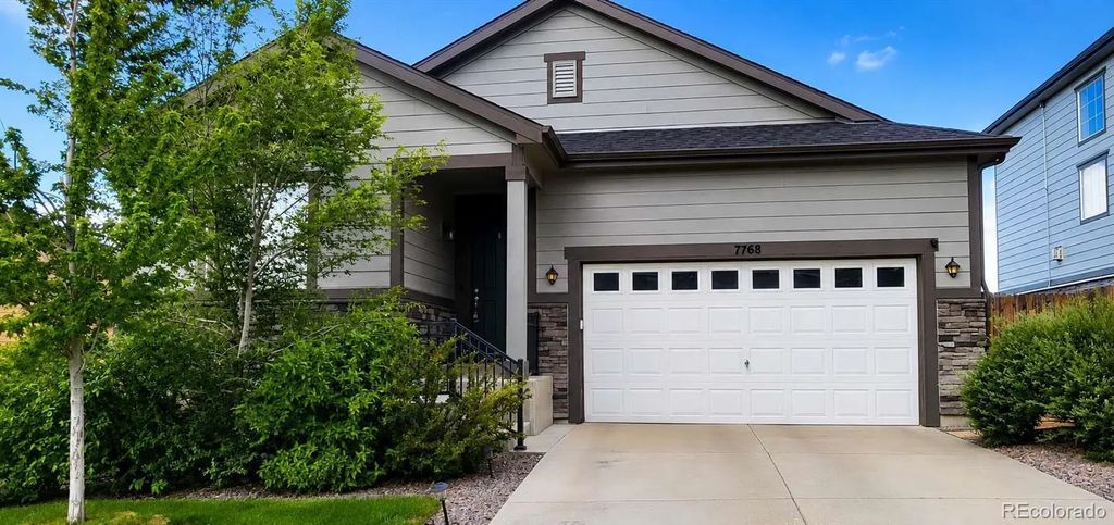 7768 S Old Hammer Way, Aurora