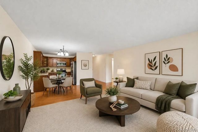 615 S Alton Way 5c, Denver