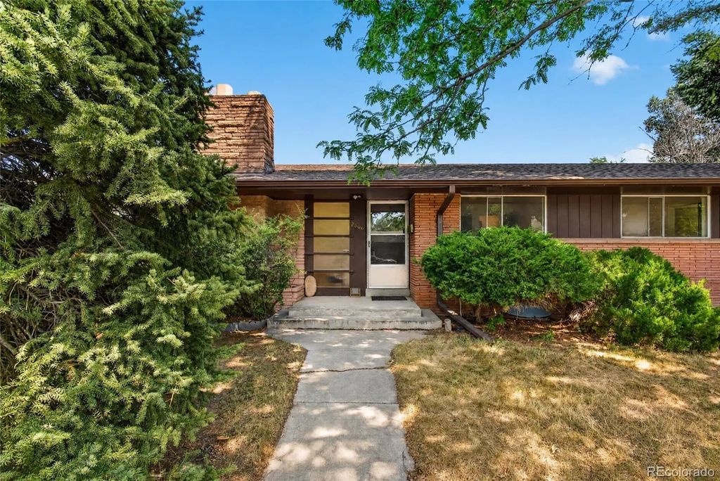 2800 S York Street, Denver
