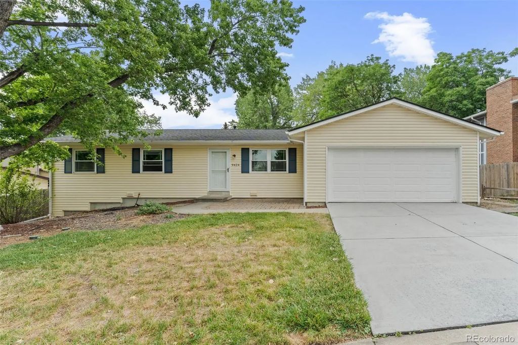 9424 W 75th Way, Arvada