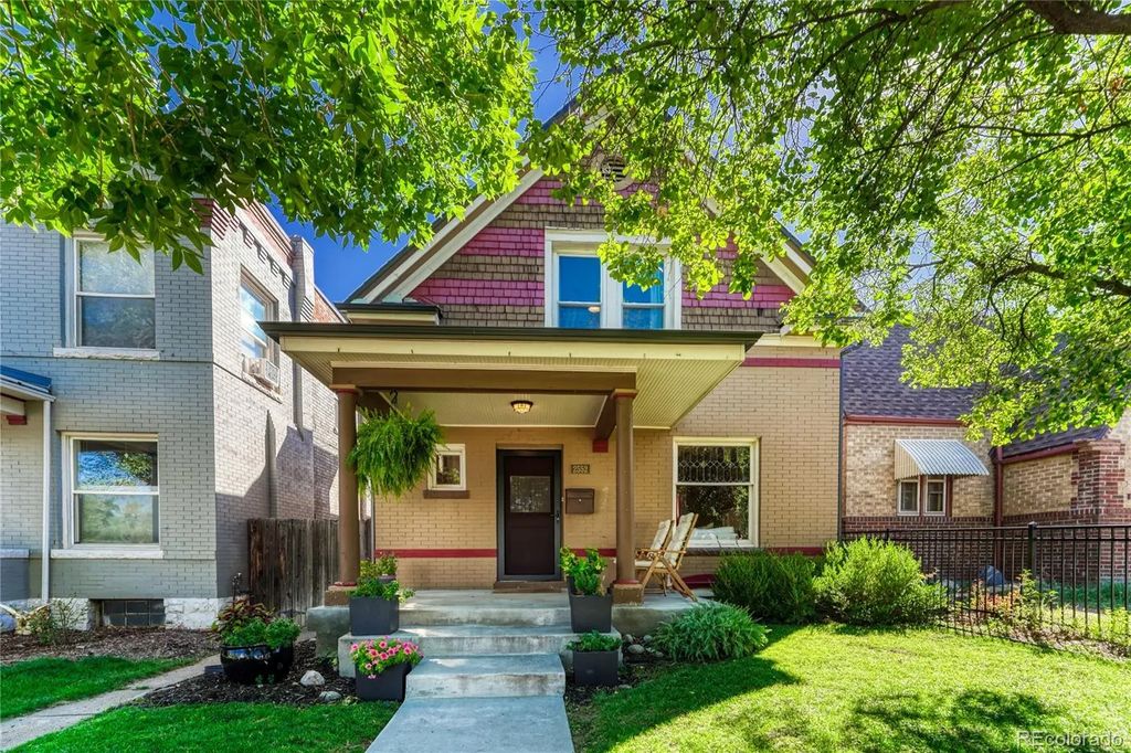 2552 N Emerson Street, Denver