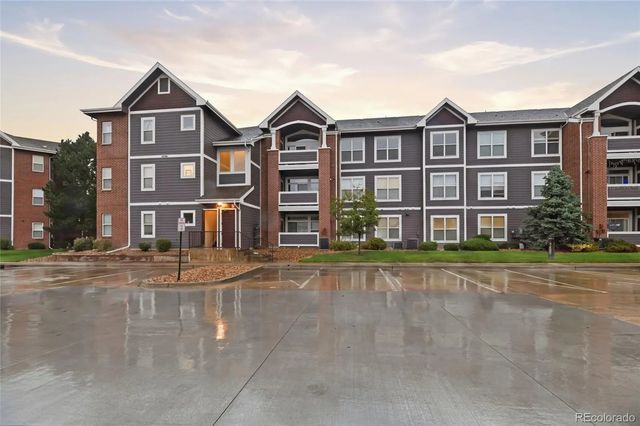 14261 E 1st Drive 305, Aurora