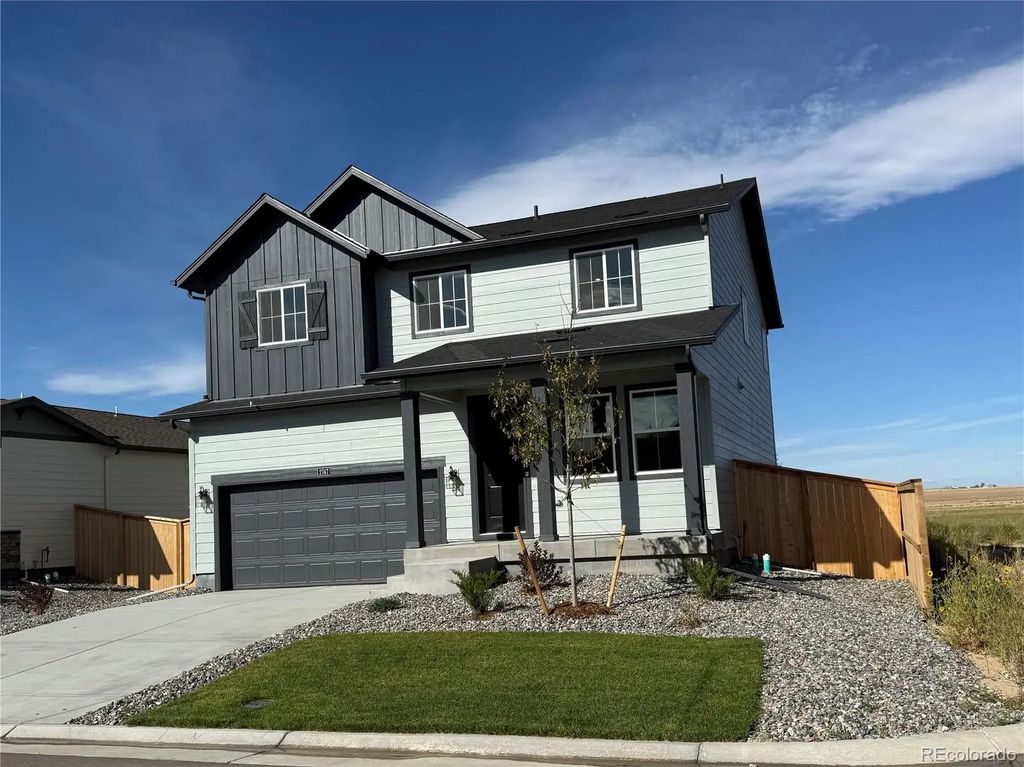 2747 Mosker Street, Strasburg
