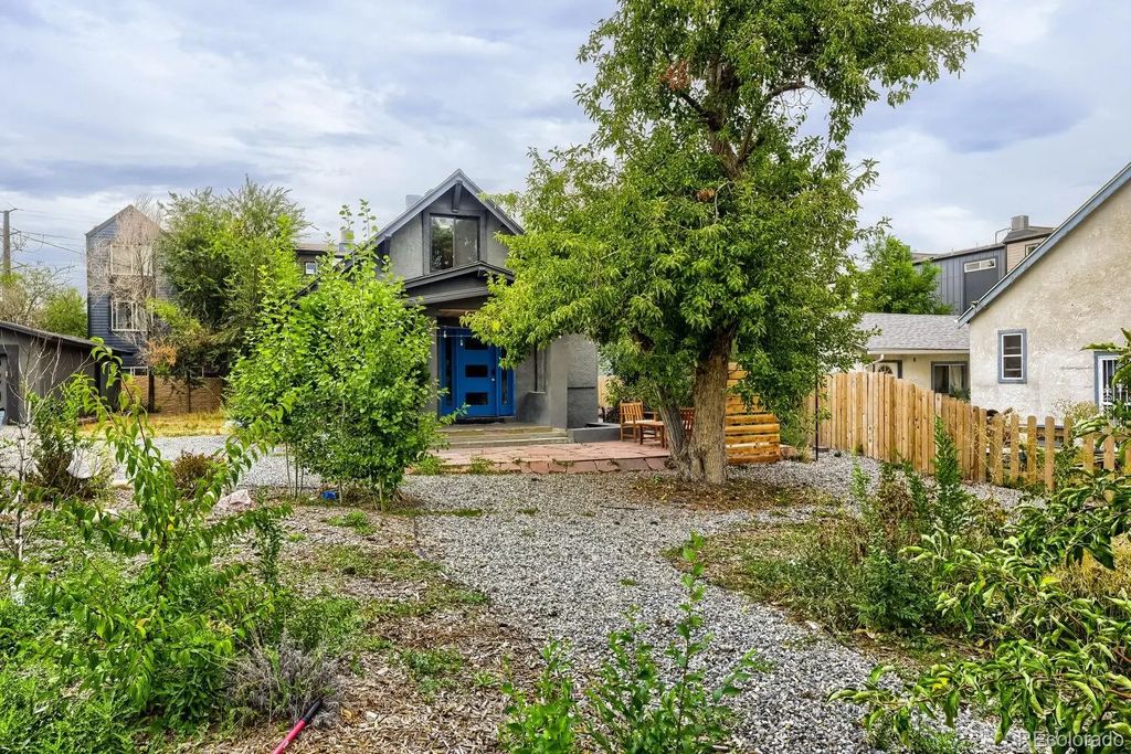 5699 W 10th Avenue, Lakewood