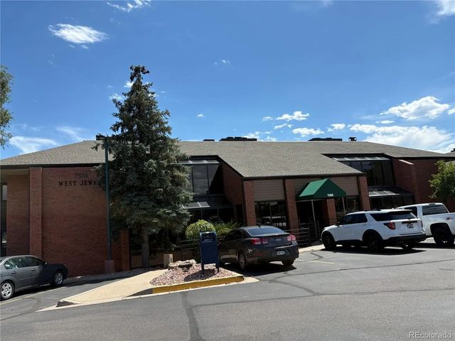 7586 W Jewell Avenue 202, Denver