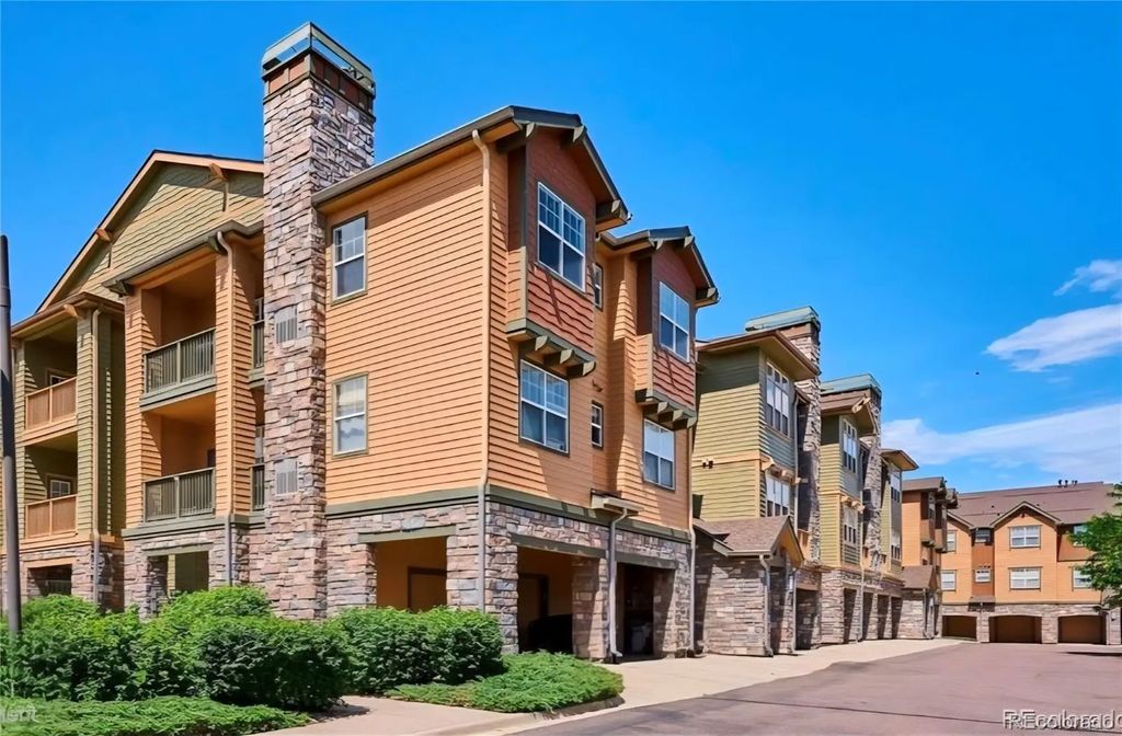 15460 Canyon Gulch Lane 310, Englewood
