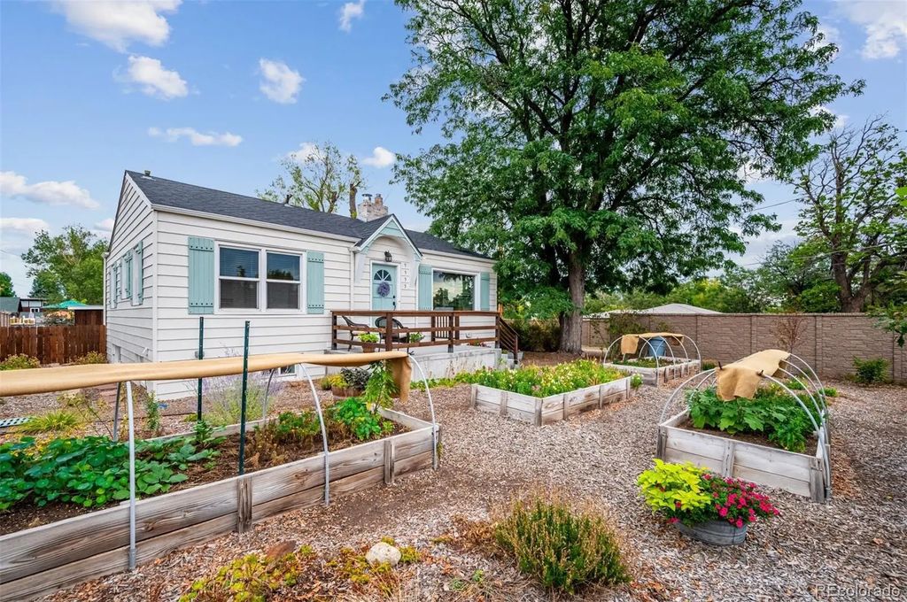 9555 W 6th Avenue, Lakewood