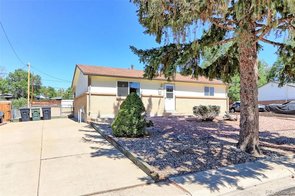 1165 W 96th Place, Thornton