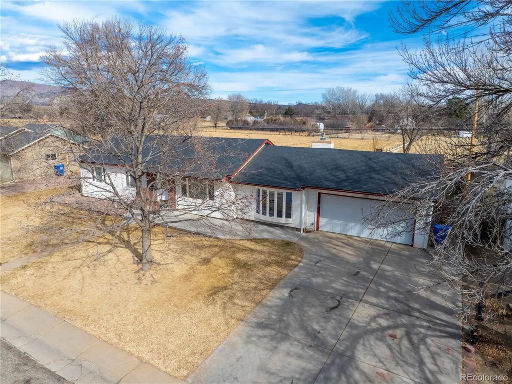 124 E Circle Drive, Canon City