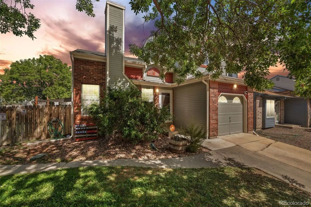 17805 E Bethany Place, Aurora