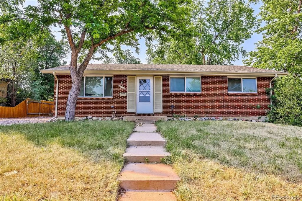 4200 E Fremont Avenue, Littleton