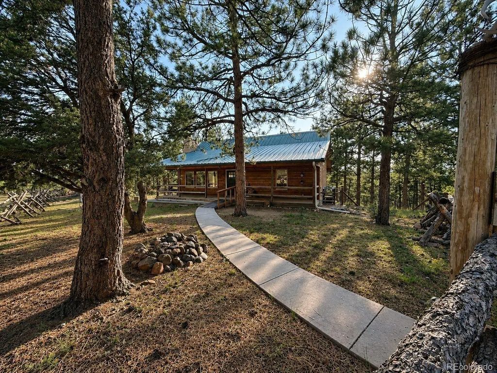 4701 County Road 323, Westcliffe