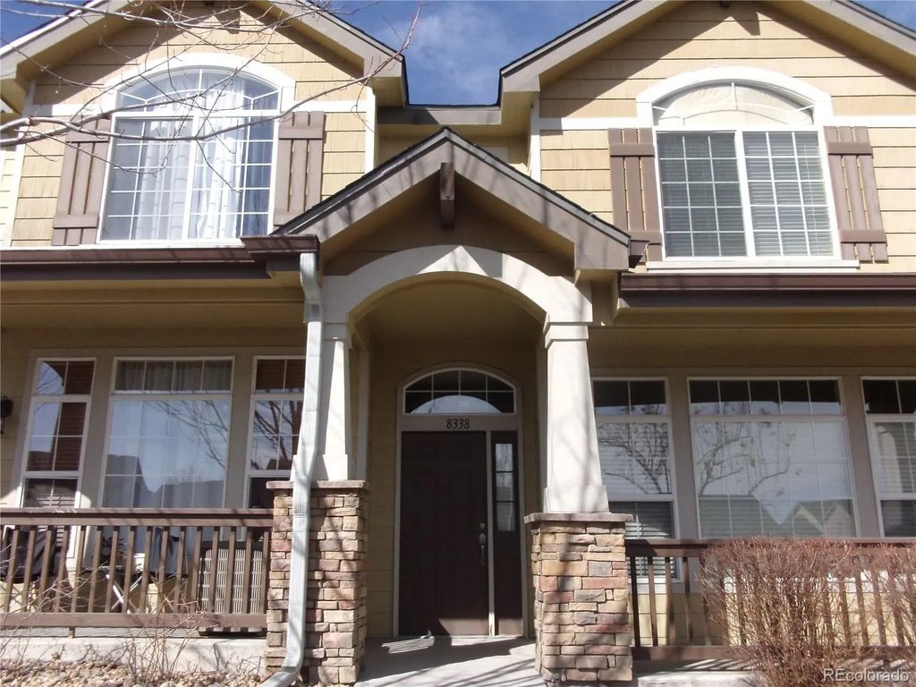 8338 Stonybridge Circle, Littleton