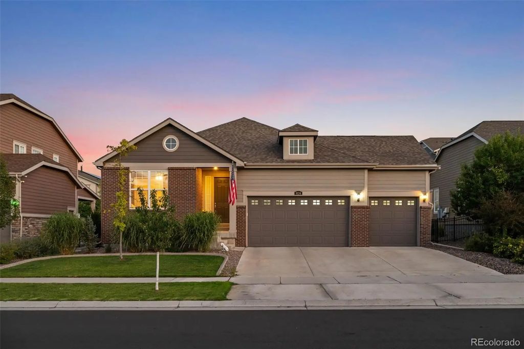 8134 S Vandriver Way, Aurora