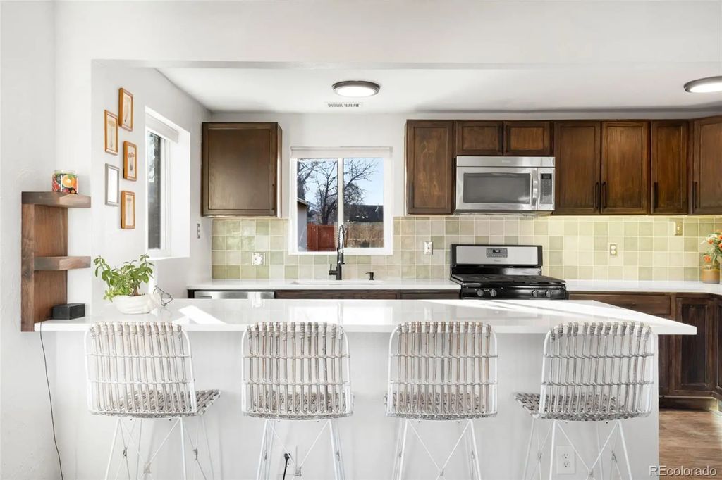 3613 N Harrison Street, Denver