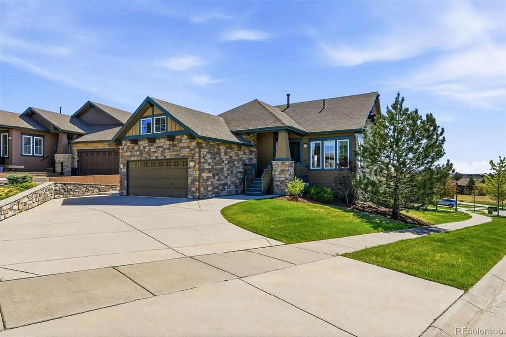 23920 E Easter Place, Aurora