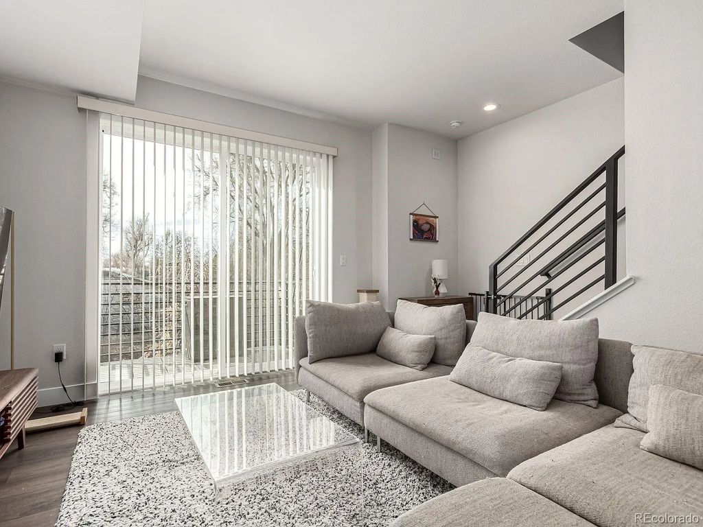5523 W 10th Avenue, Lakewood