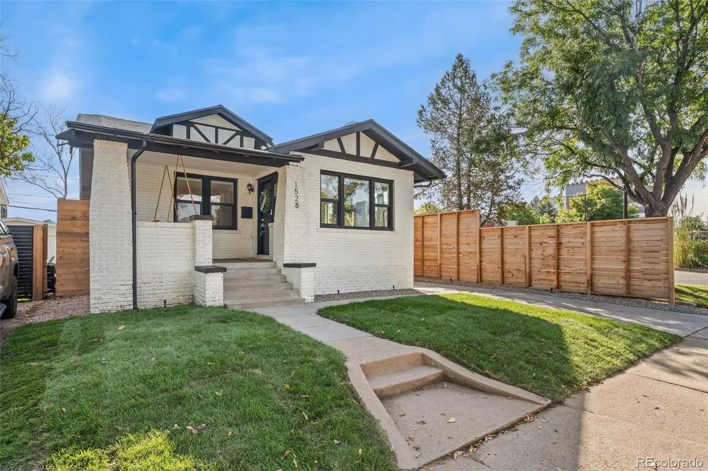 1528 Harrison Street, Denver