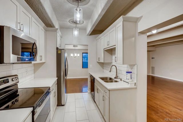 7877 E Mississippi Avenue 102, Denver