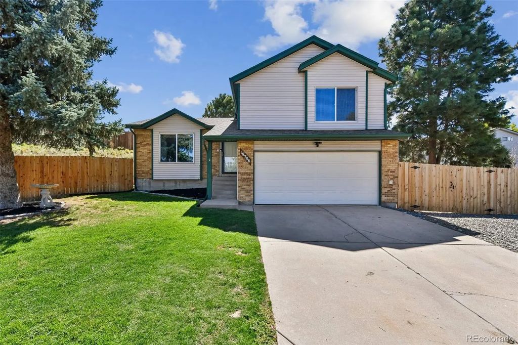 19786 Strasburg Court, Parker